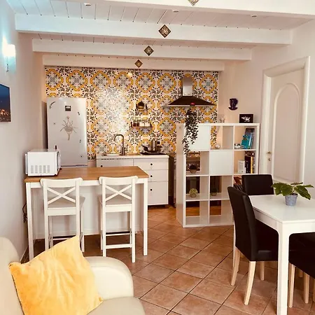 Casa Enrica Holiday home *