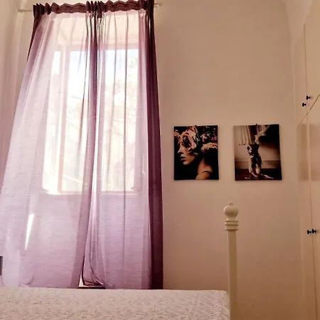 Casa Enrica Holiday home *